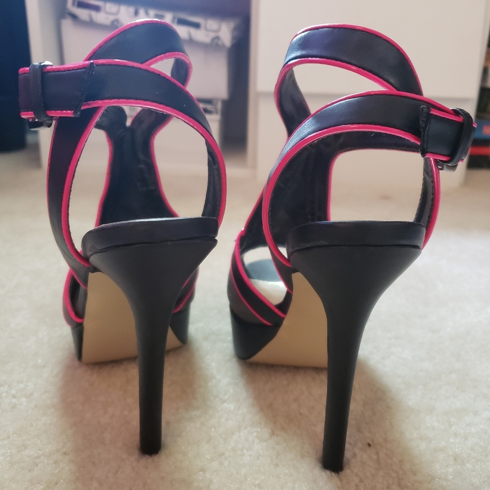 JustFab black and pink high heels - Picture 3 of 7